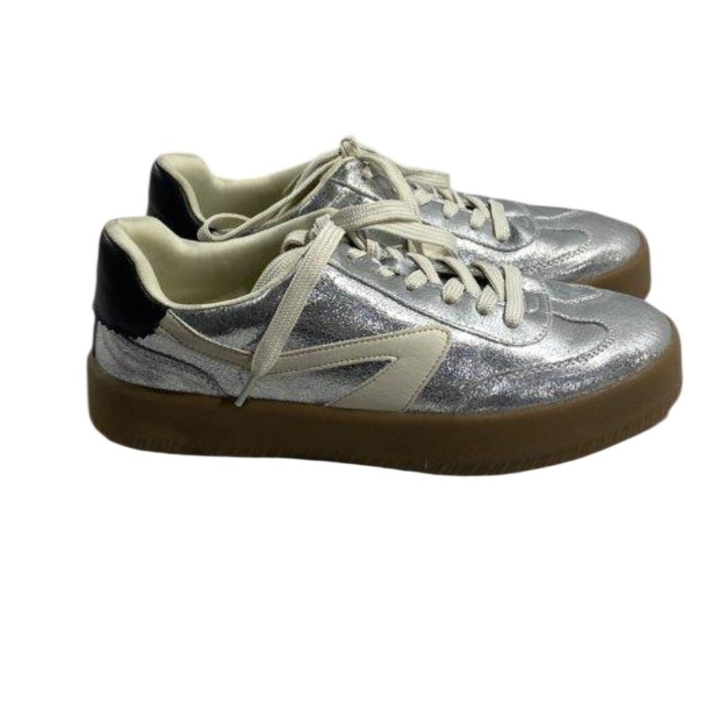 Dolce Vita Solina Silver Metallic Sneakers Gum Sole Casual Shoes Womens 8.5